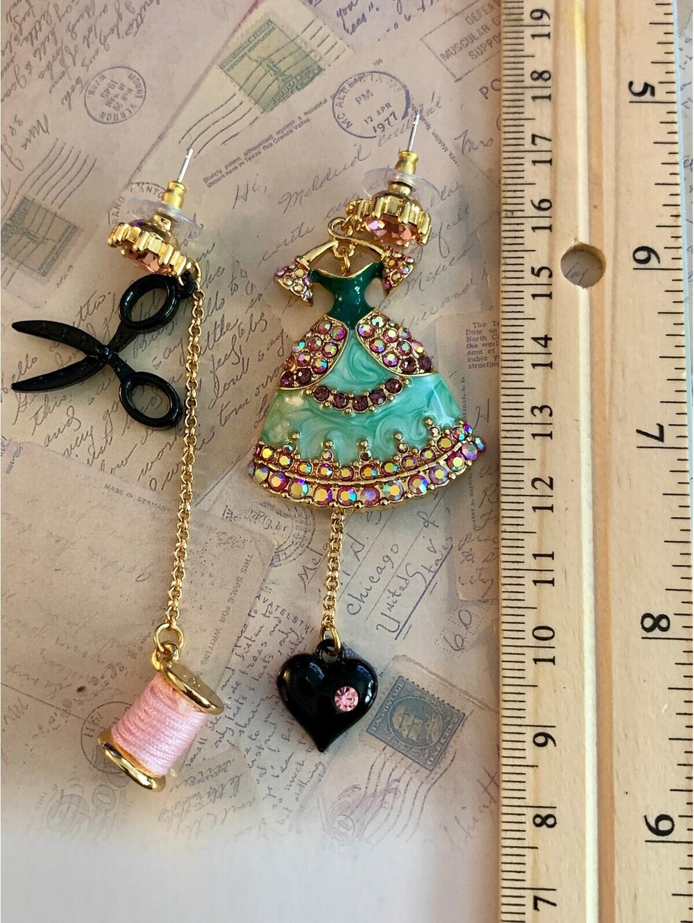 Mismatched Sewing Theme Dress Scissors Spool Rhinestone Drop Earrings - Picture 3 of 4